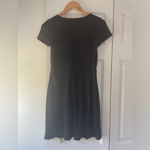 *5/$20 or 3/$15* Square Neck Short Sleeve Ribbed Black Dress with Buttons - Picture 5 of 8